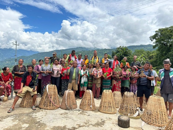 नाराणथान जलवायु आदिवासी जनजाती महिला समूह 